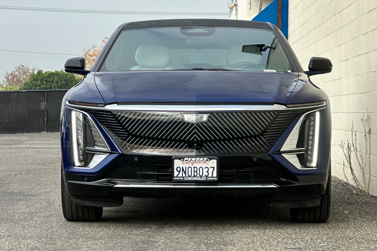 2024 Cadillac LYRIQ Luxury 1