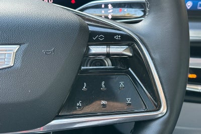 2024 Cadillac LYRIQ Luxury 1