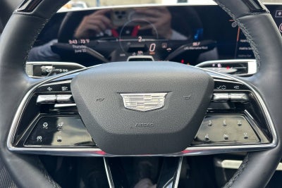 2024 Cadillac LYRIQ Sport 2
