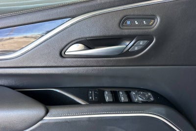 2023 Cadillac Escalade Sport