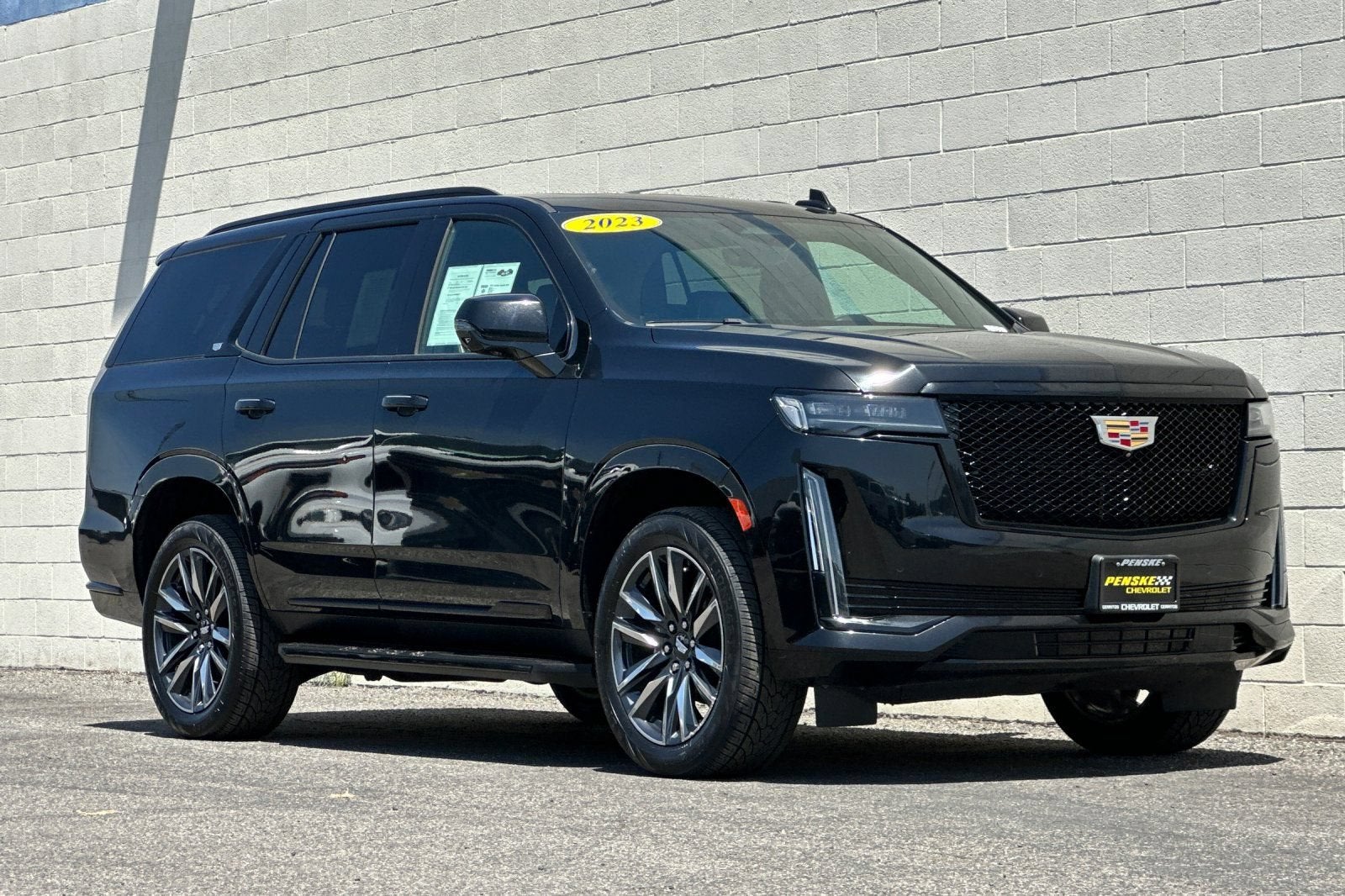 2023 Cadillac Escalade Sport