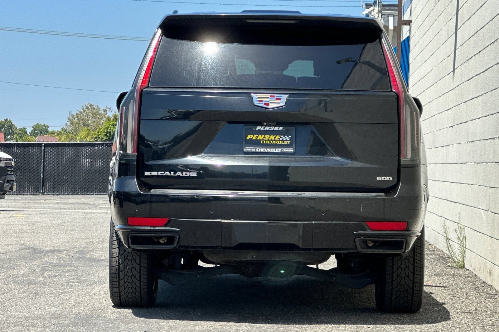 2023 Cadillac Escalade Sport