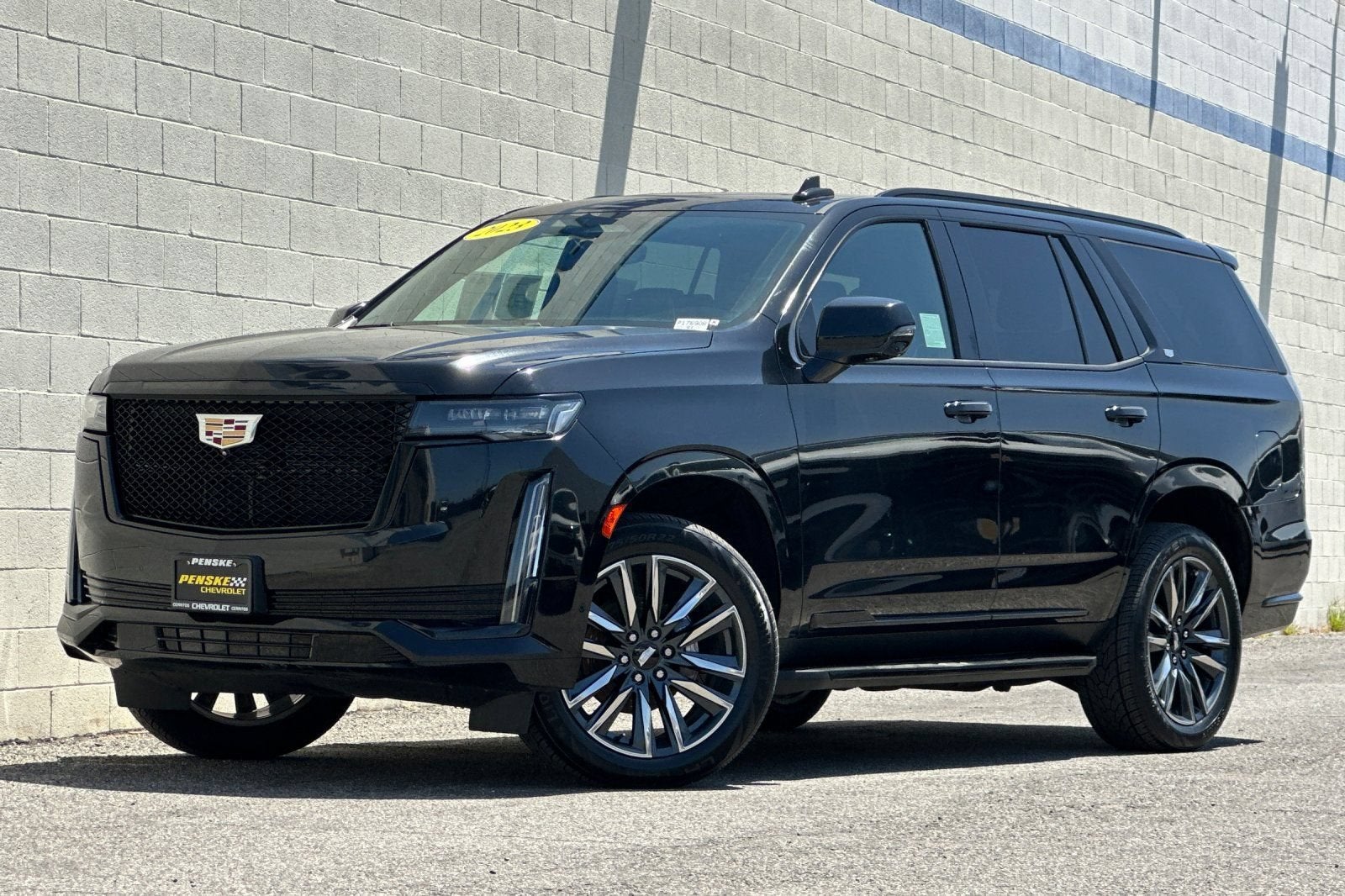 2023 Cadillac Escalade Sport
