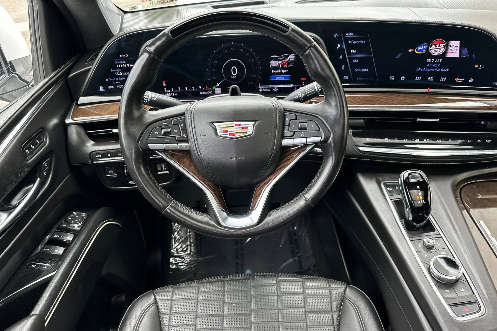 2023 Cadillac Escalade ESV Sport Platinum
