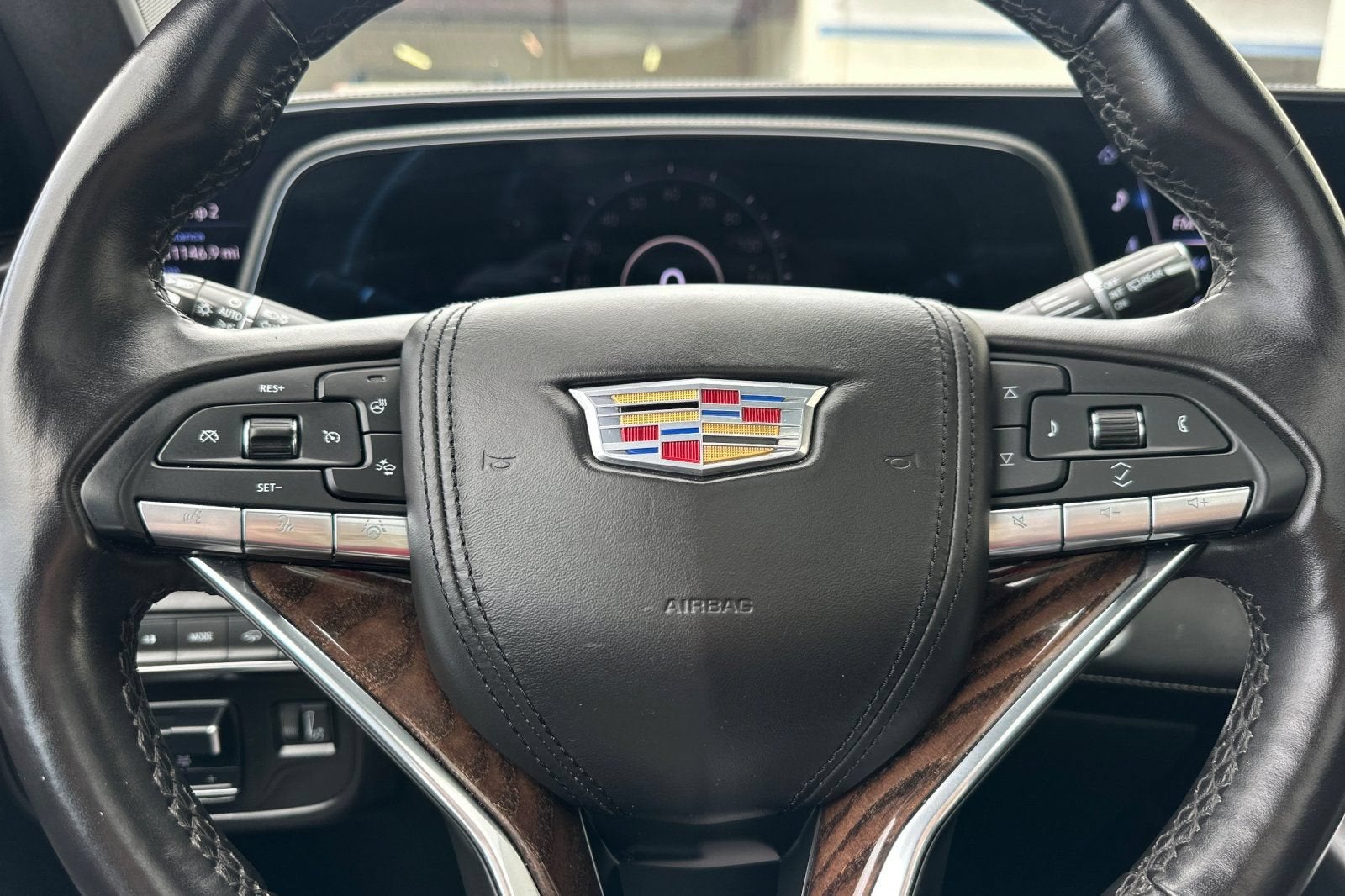 2023 Cadillac Escalade ESV Sport Platinum