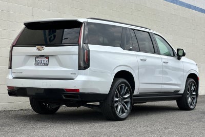2023 Cadillac Escalade ESV Sport Platinum