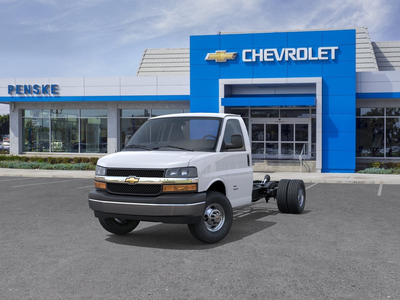 2026 Chevrolet Express Cutaway 3500 1WT
