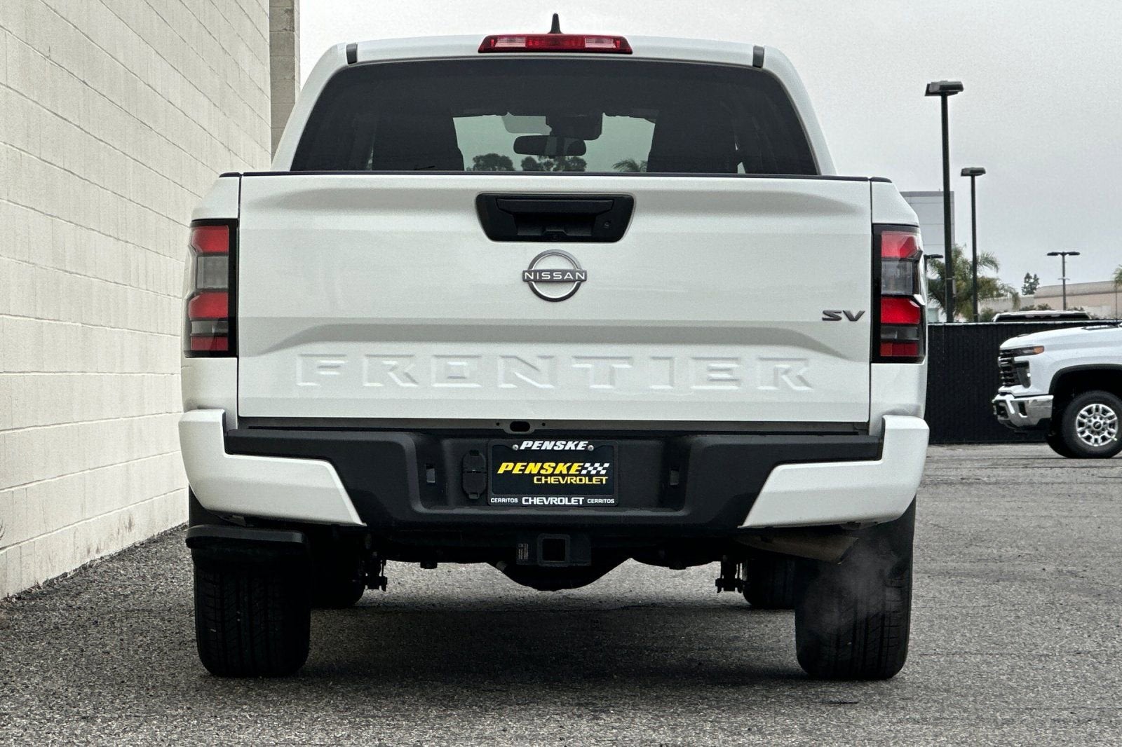 2023 Nissan Frontier SV