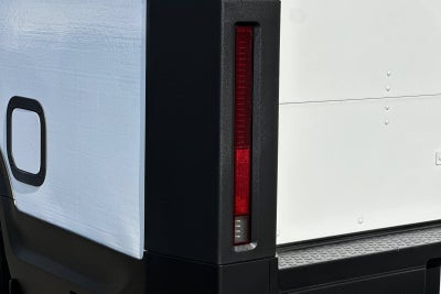 2023 BrightDrop Zevo 600 EJY