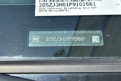 2023 BrightDrop Zevo 600 EJY