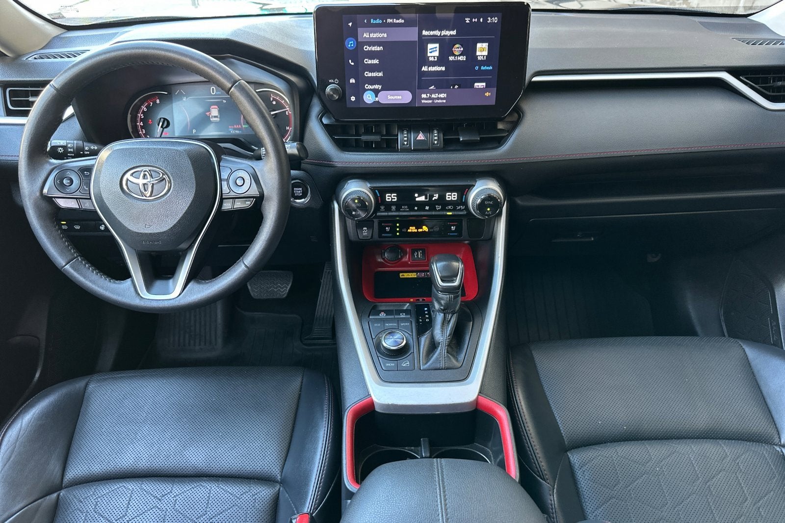 2023 Toyota RAV4 TRD Off Road