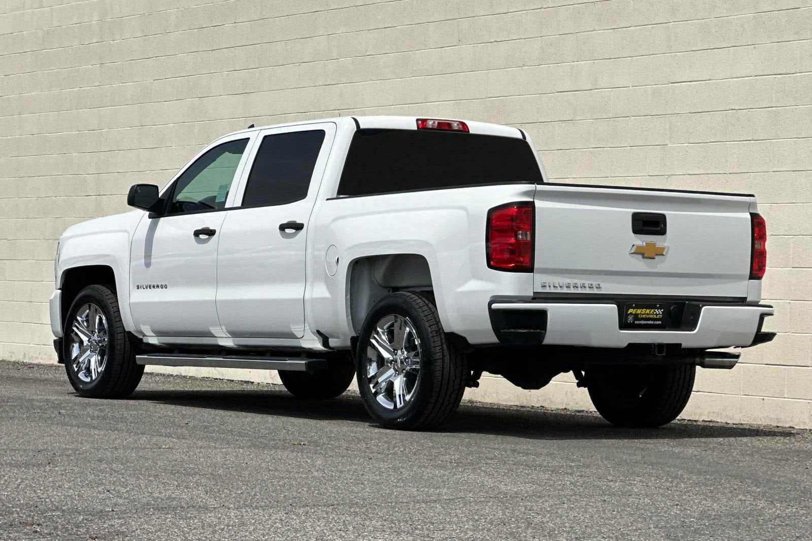 2018 Chevrolet Silverado 1500 Custom