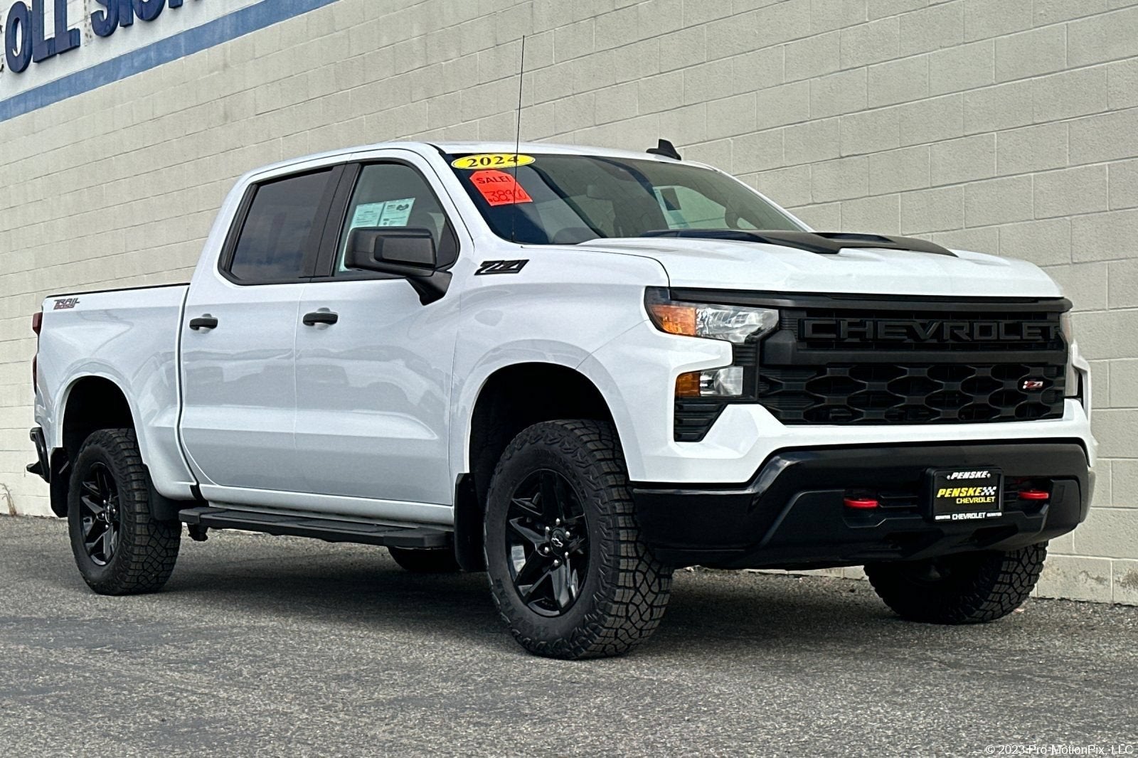 2024 Chevrolet Silverado 1500 Custom Trail Boss