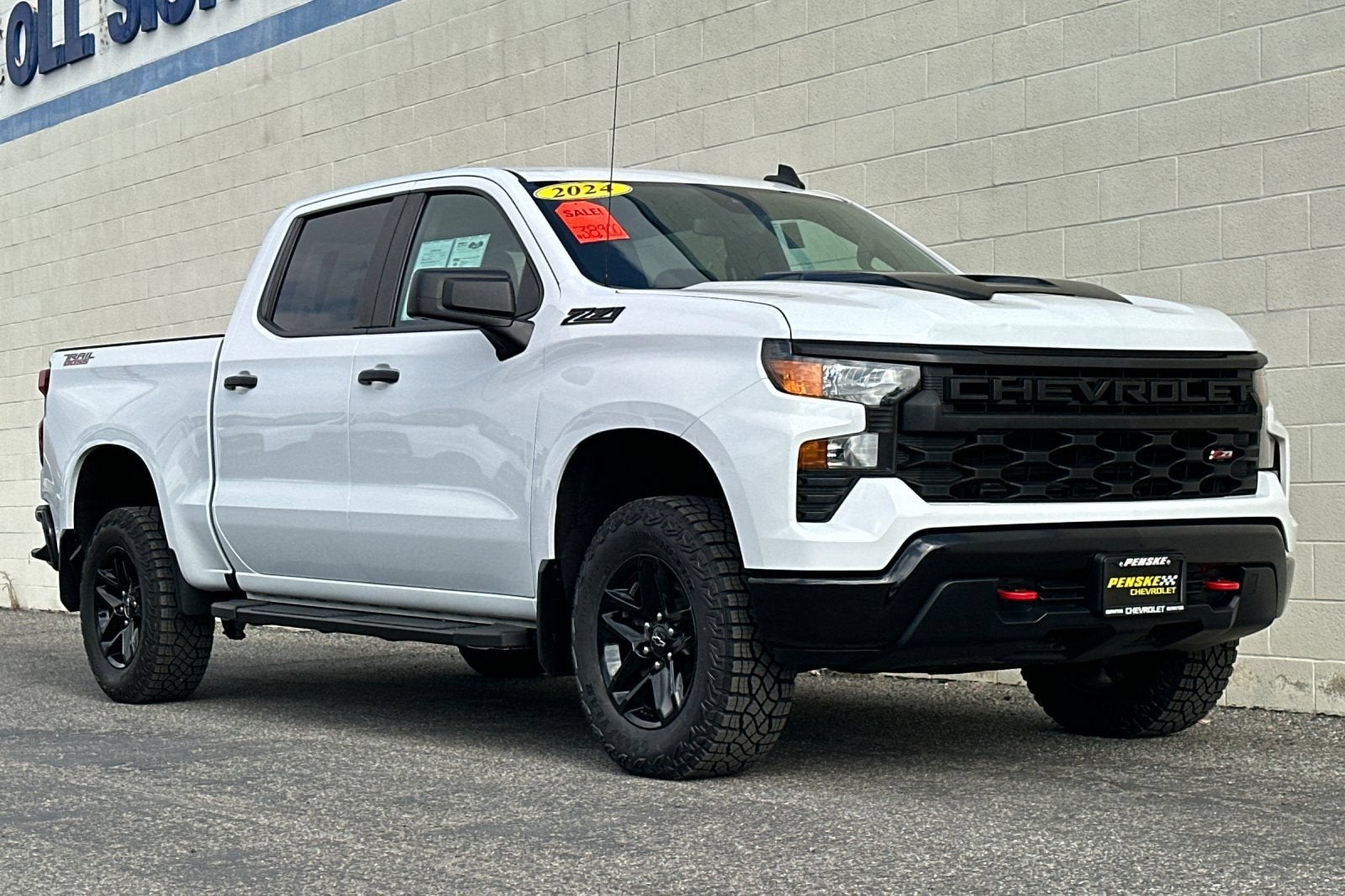 2024 Chevrolet Silverado 1500 Custom Trail Boss