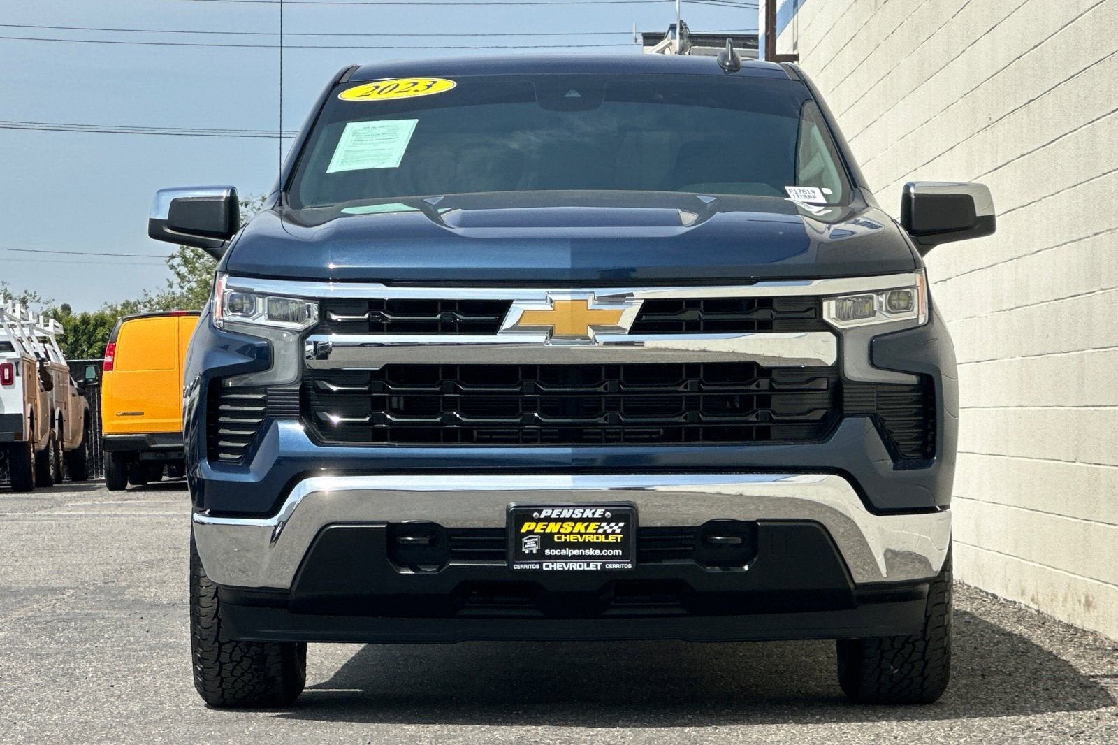2023 Chevrolet Silverado 1500 LT (2FL)