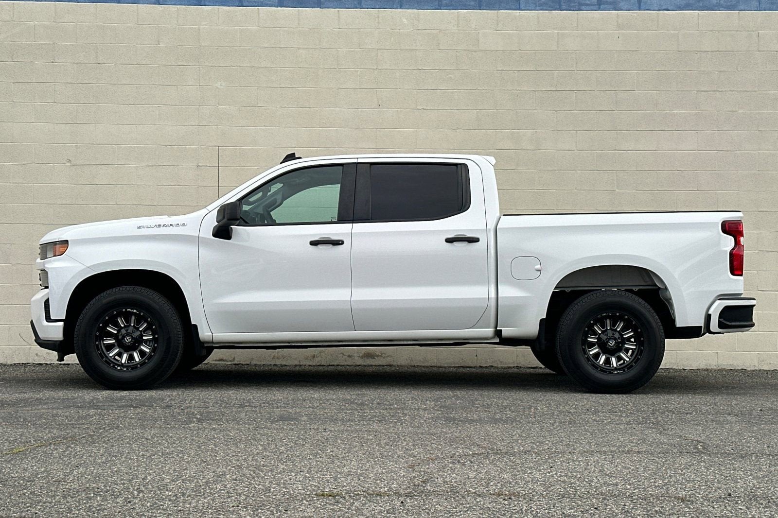 2020 Chevrolet Silverado 1500 Custom