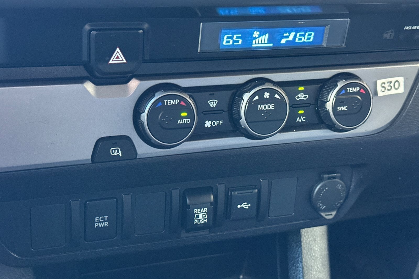 2021 Toyota Tacoma 2WD SR5