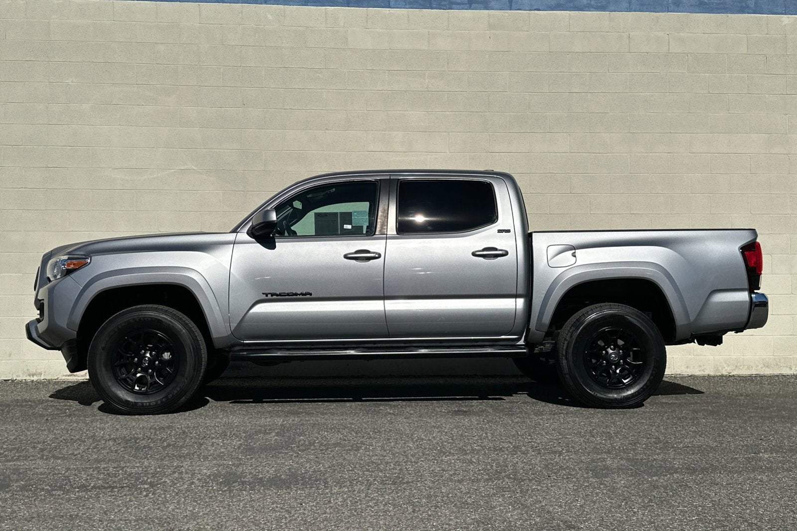 2021 Toyota Tacoma 2WD SR5