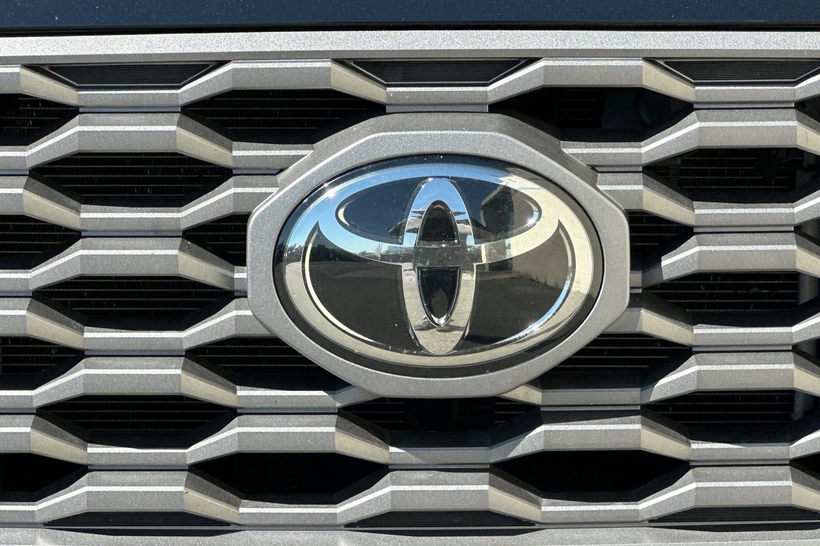 2023 Toyota Tacoma 4WD SR5