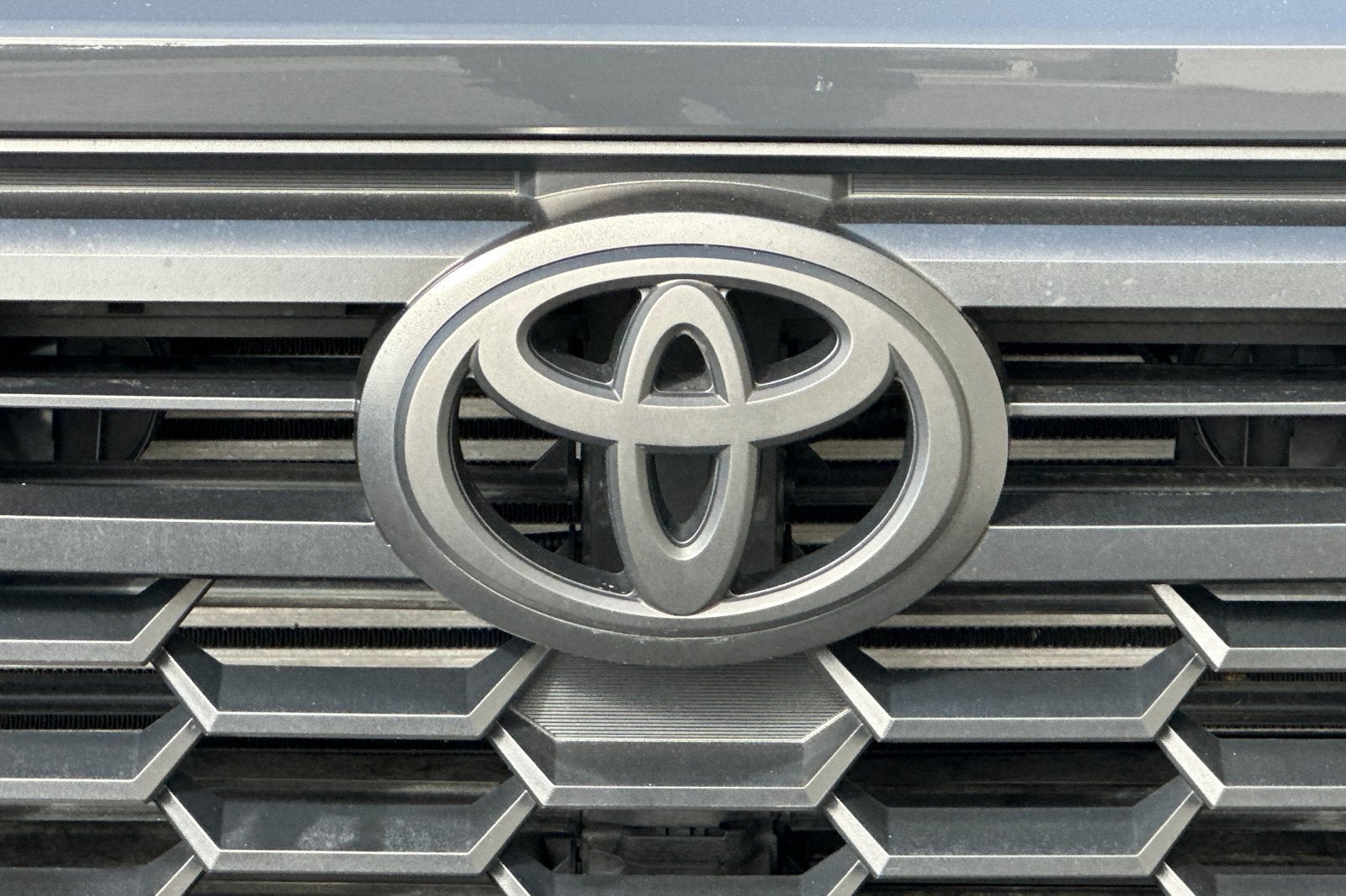 2024 Toyota Tacoma 2WD SR5