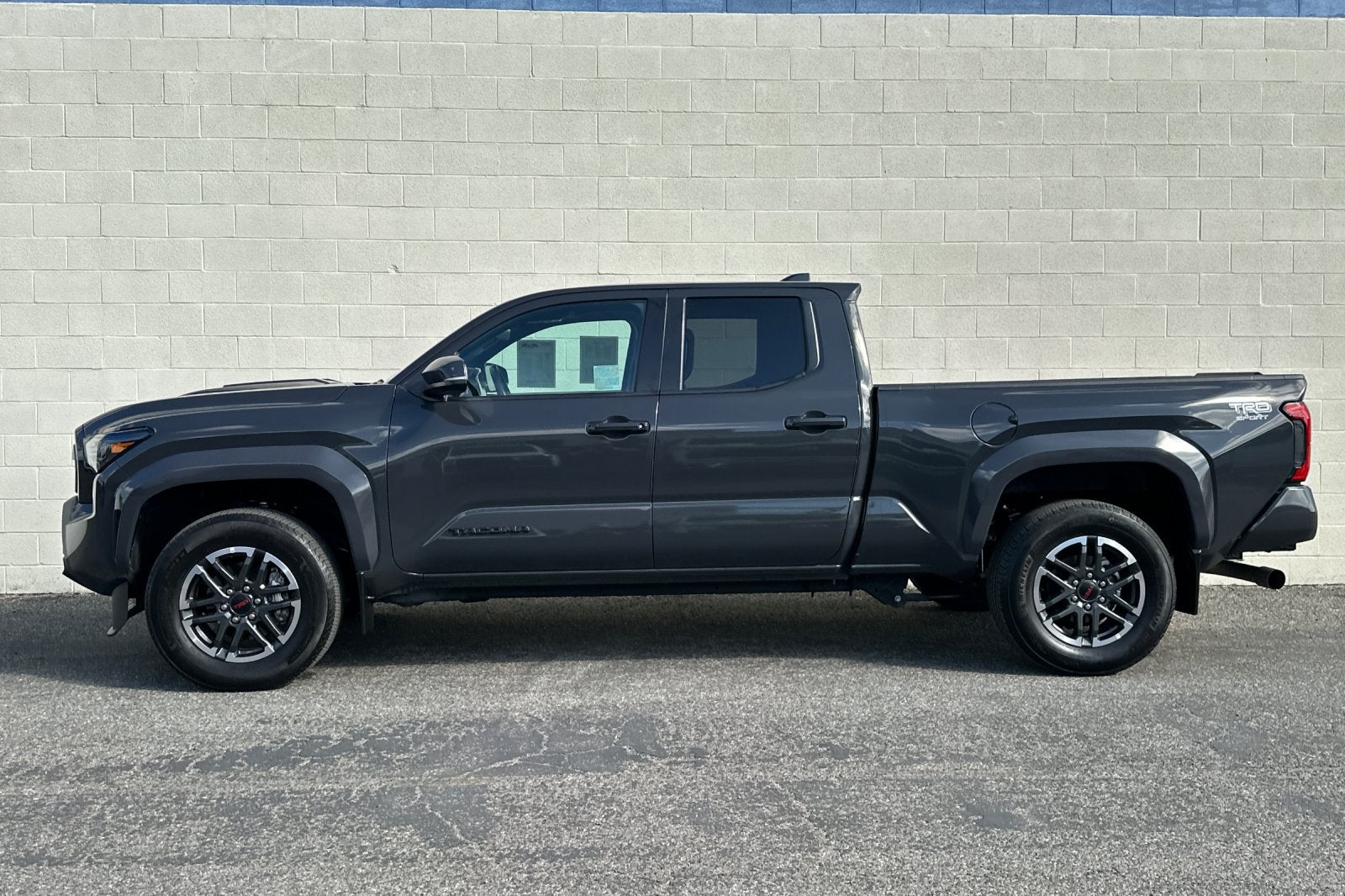 2024 Toyota Tacoma 2WD SR5