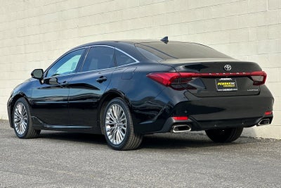 2019 Toyota Avalon XLE