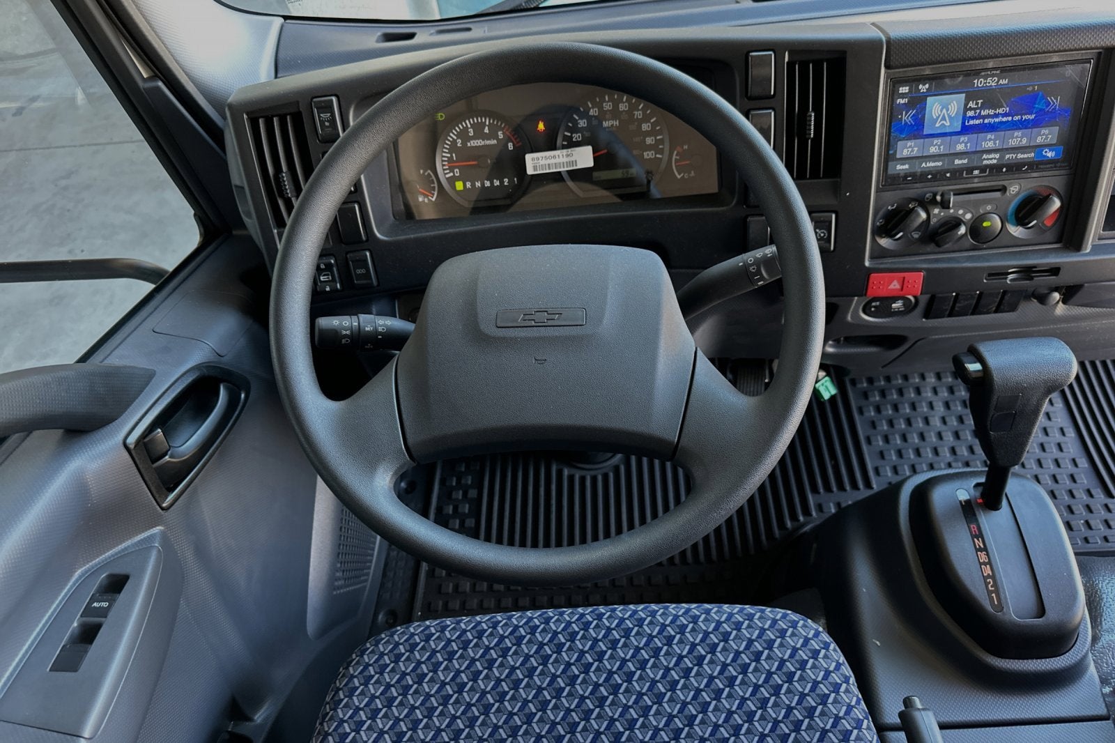 2024 Chevrolet Low Cab Forward 4500 HGLCFGAS150