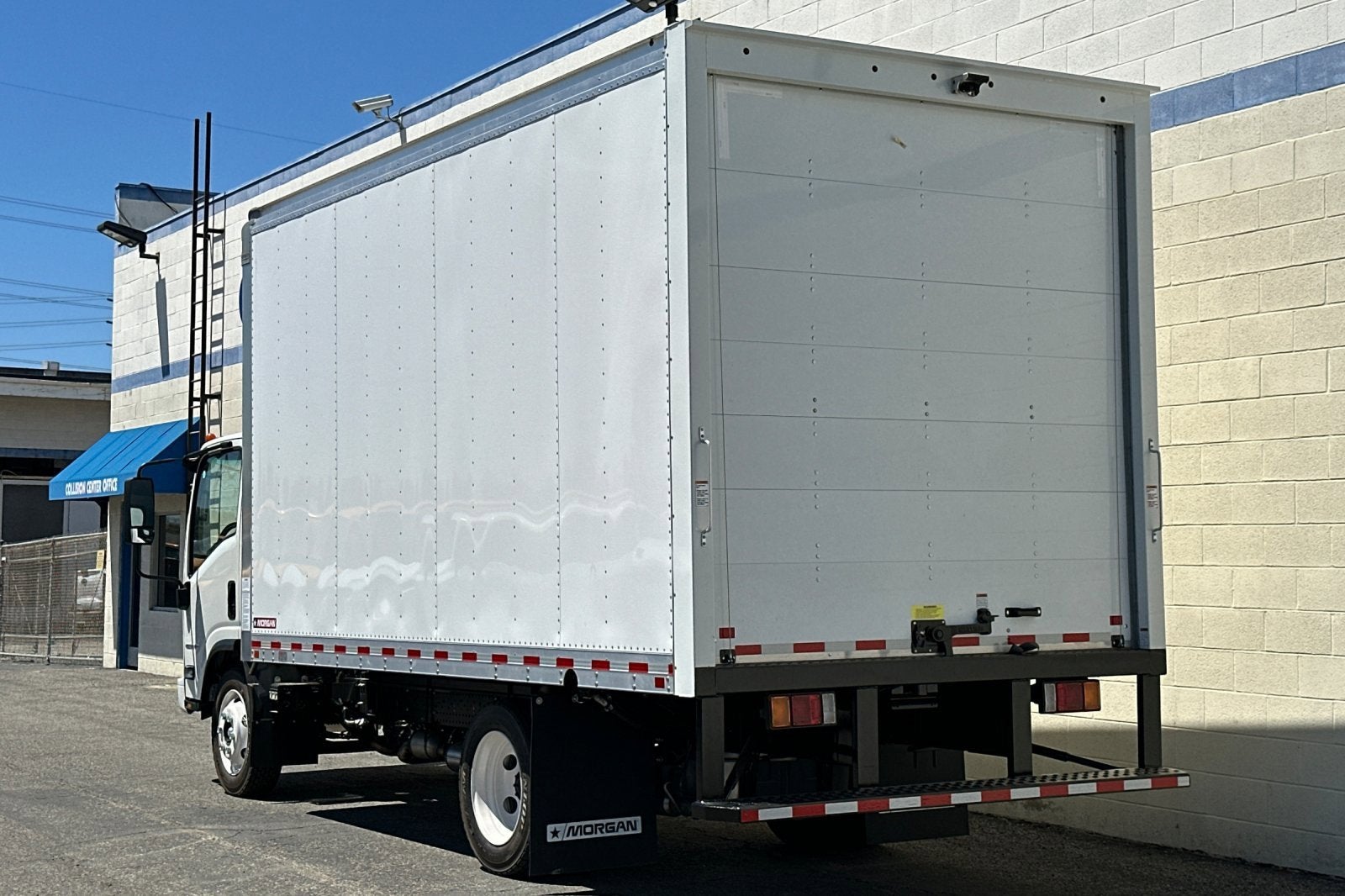 2024 Chevrolet Low Cab Forward 4500 HGLCFGAS150