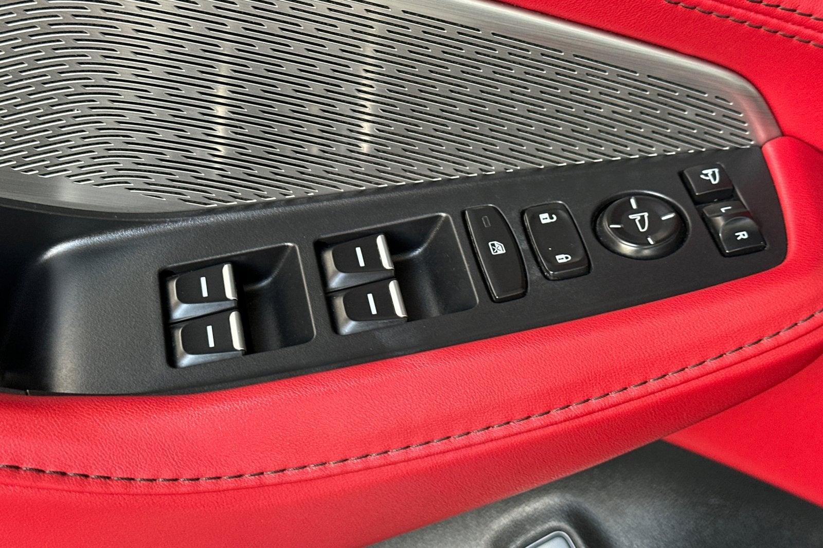 2023 Acura MDX w/A-Spec Package