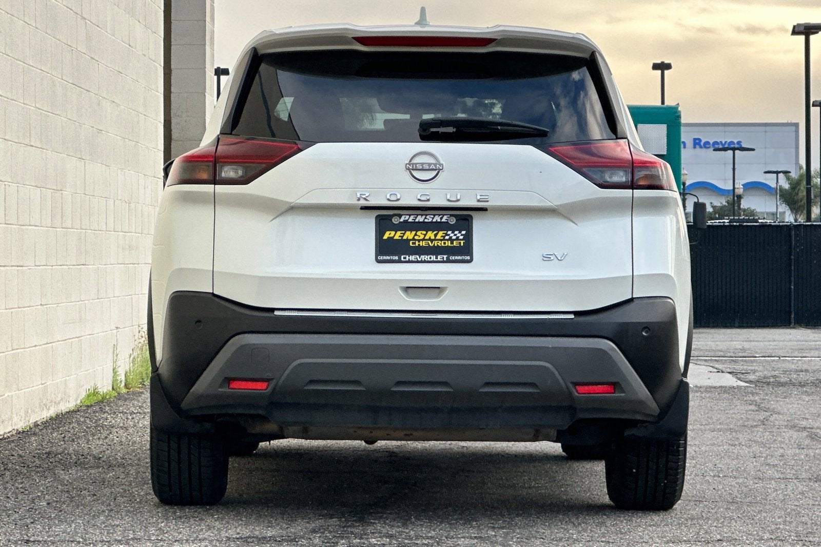 2022 Nissan Rogue SV