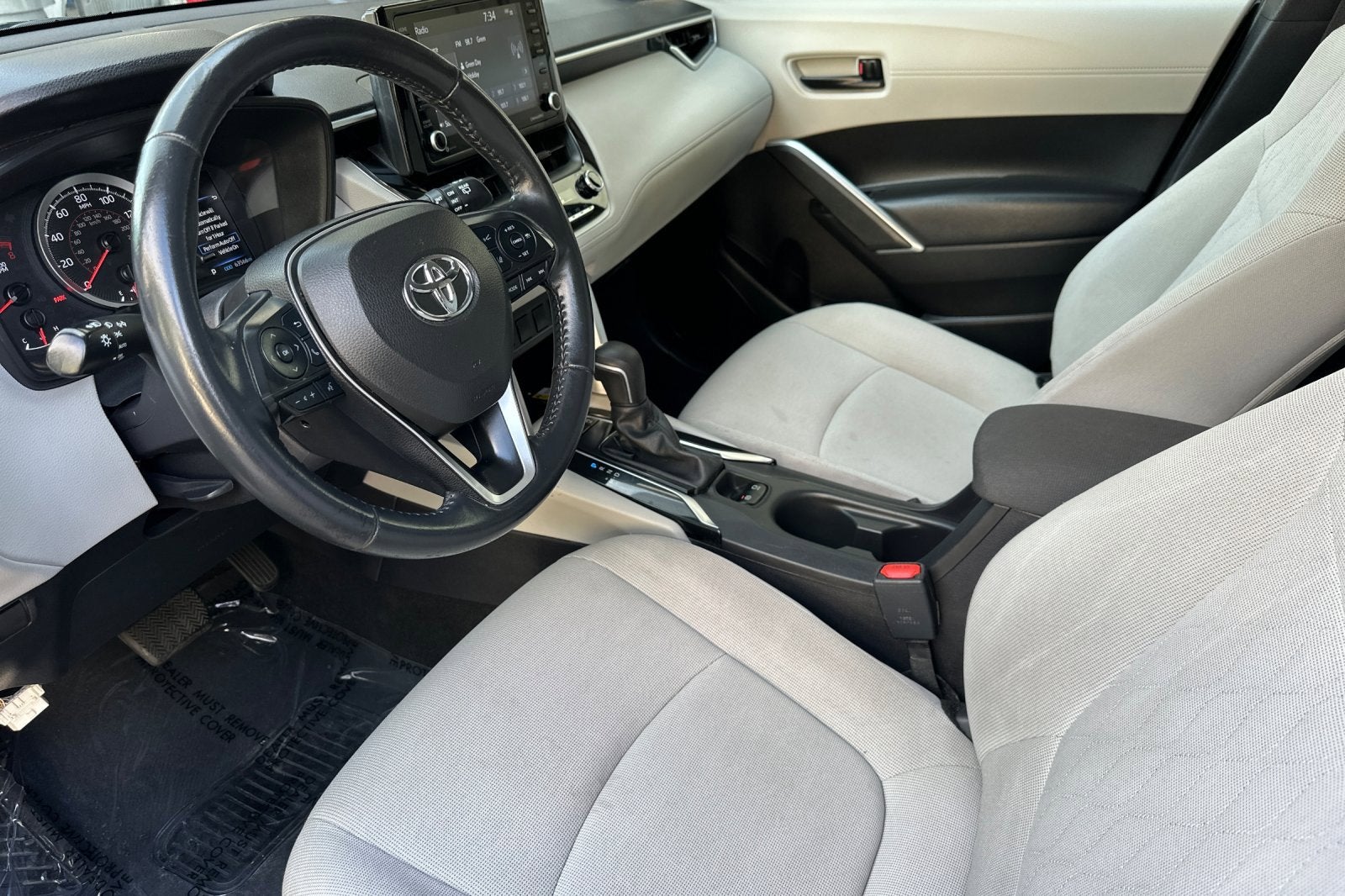 2022 Toyota Corolla Cross LE