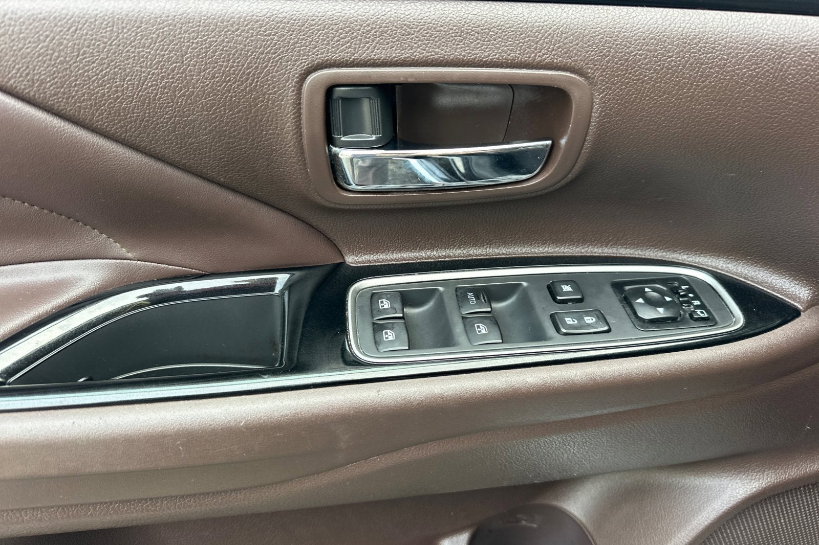 2018 Mitsubishi Outlander PHEV SEL