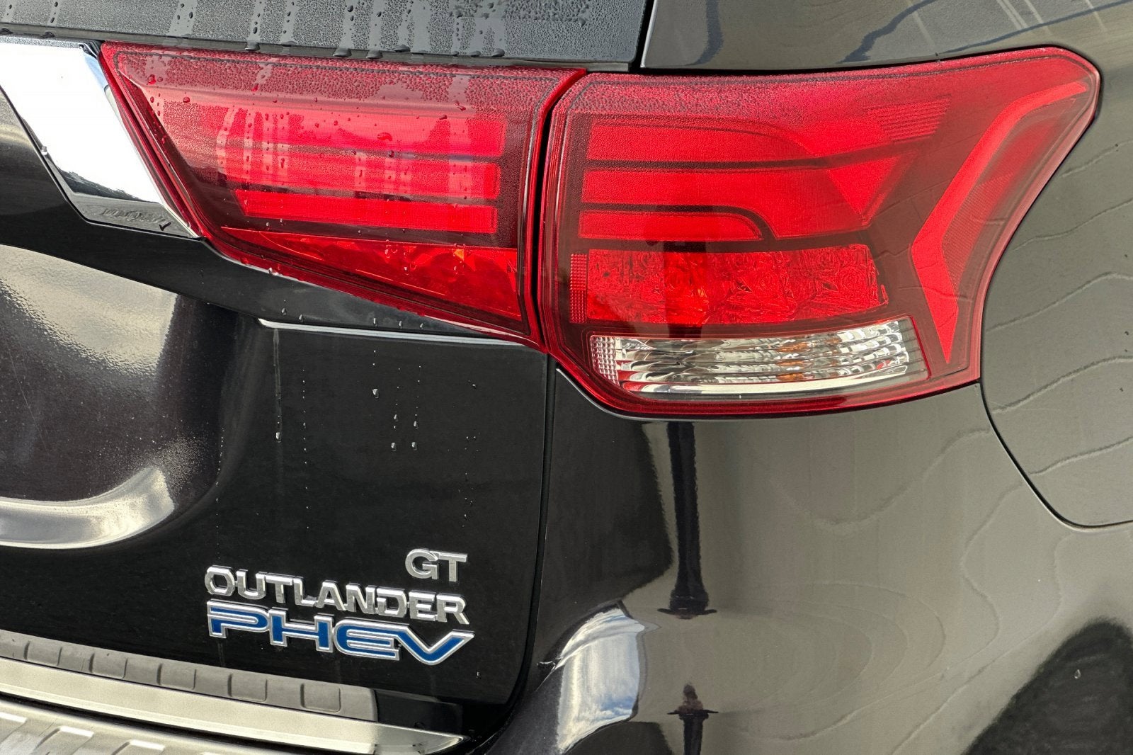 2018 Mitsubishi Outlander PHEV SEL