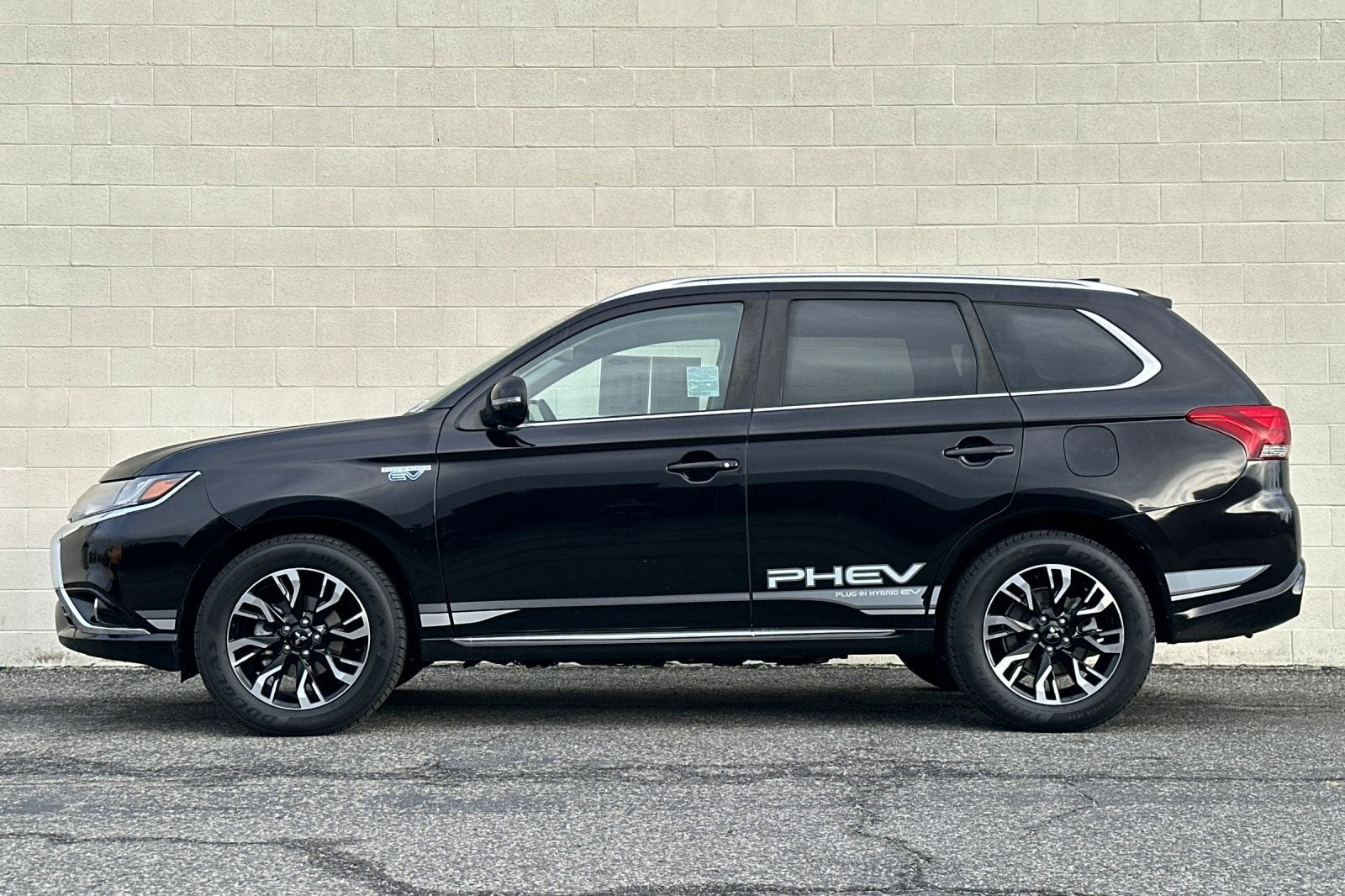 2018 Mitsubishi Outlander PHEV SEL
