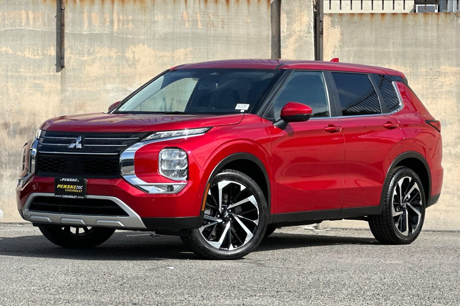 2024 Mitsubishi Outlander SE