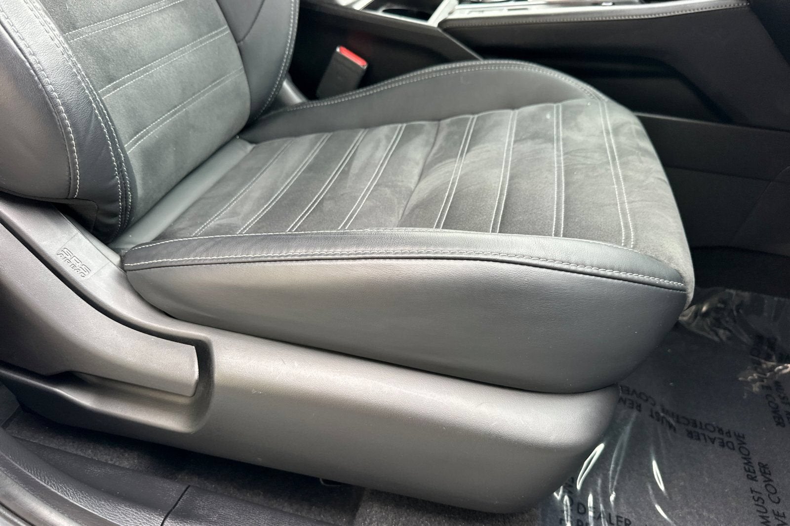 2023 Mitsubishi Outlander PHEV SE
