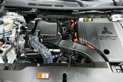 2023 Mitsubishi Outlander PHEV SE