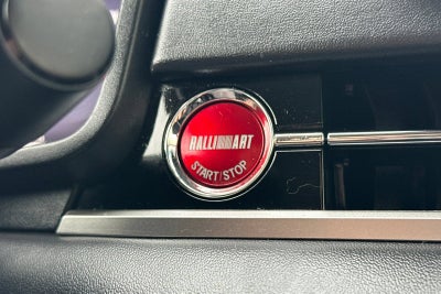 2023 Mitsubishi Outlander PHEV SE