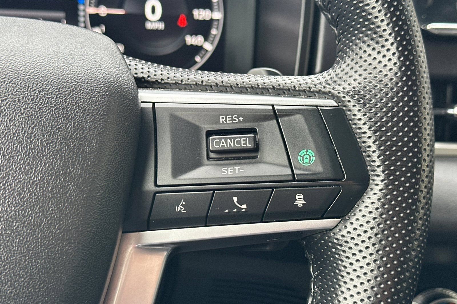 2023 Mitsubishi Outlander PHEV SE
