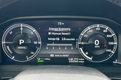 2023 Mitsubishi Outlander PHEV SE