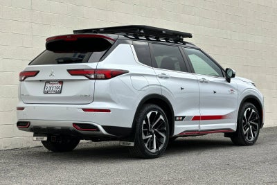 2023 Mitsubishi Outlander PHEV SE