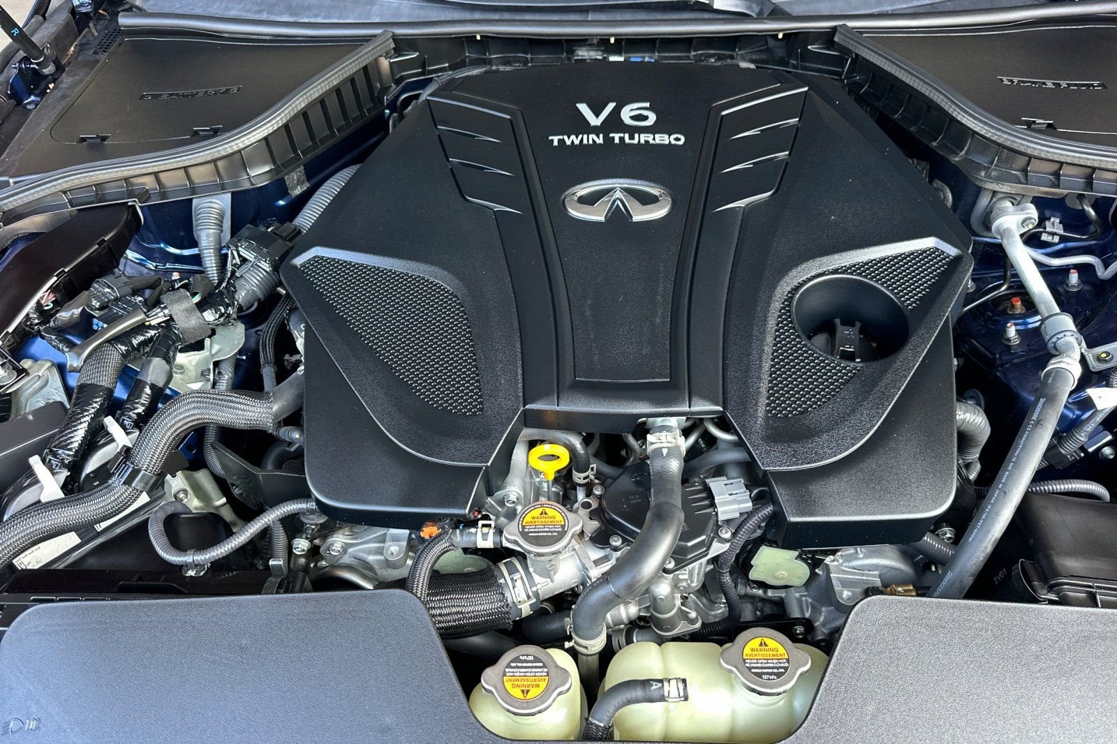 2023 INFINITI Q50 LUXE