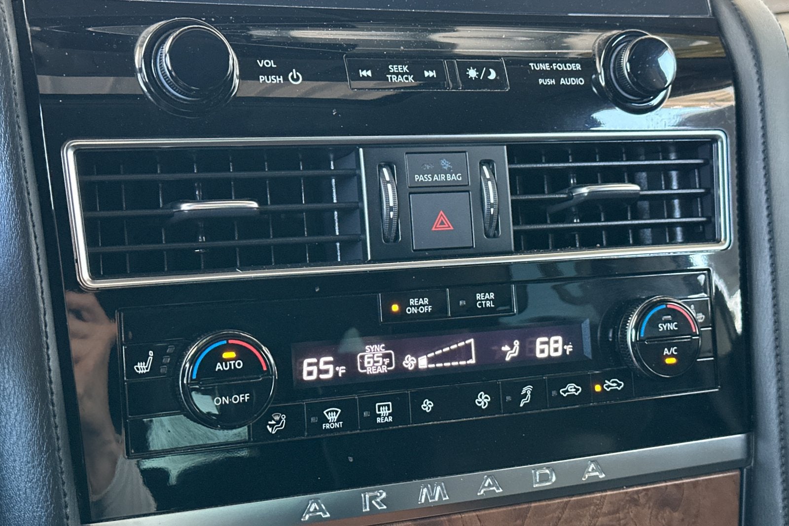 2022 Nissan Armada SL