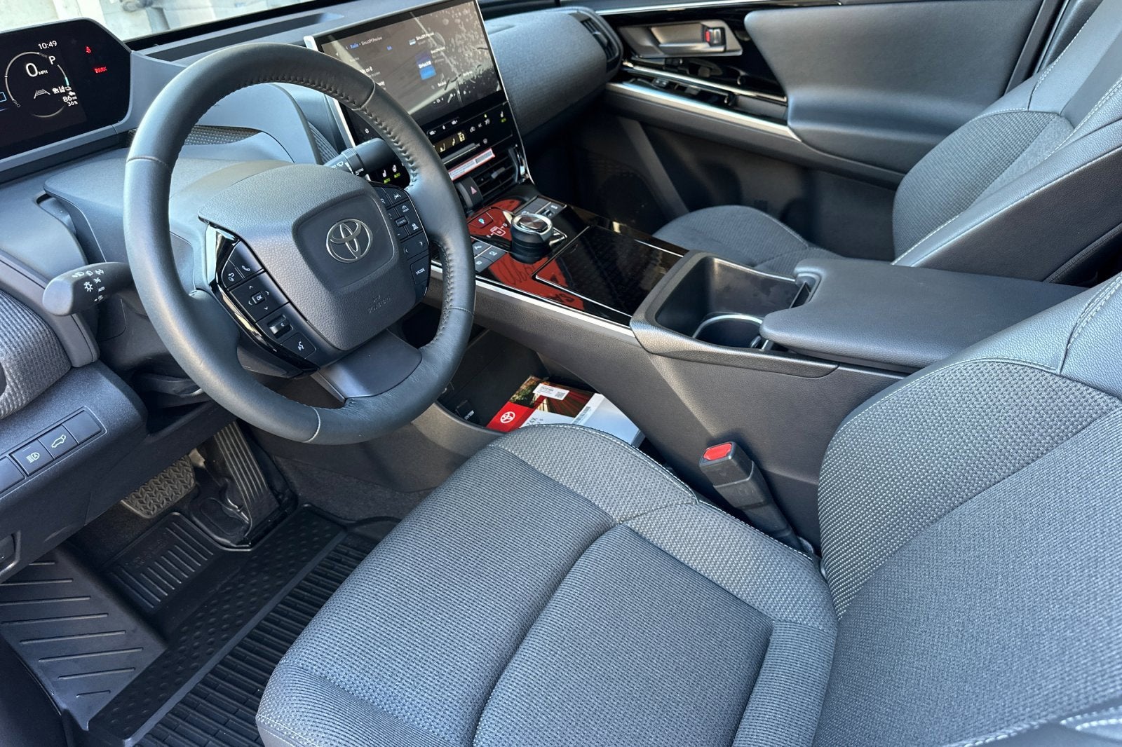 2025 Toyota bZ4X XLE