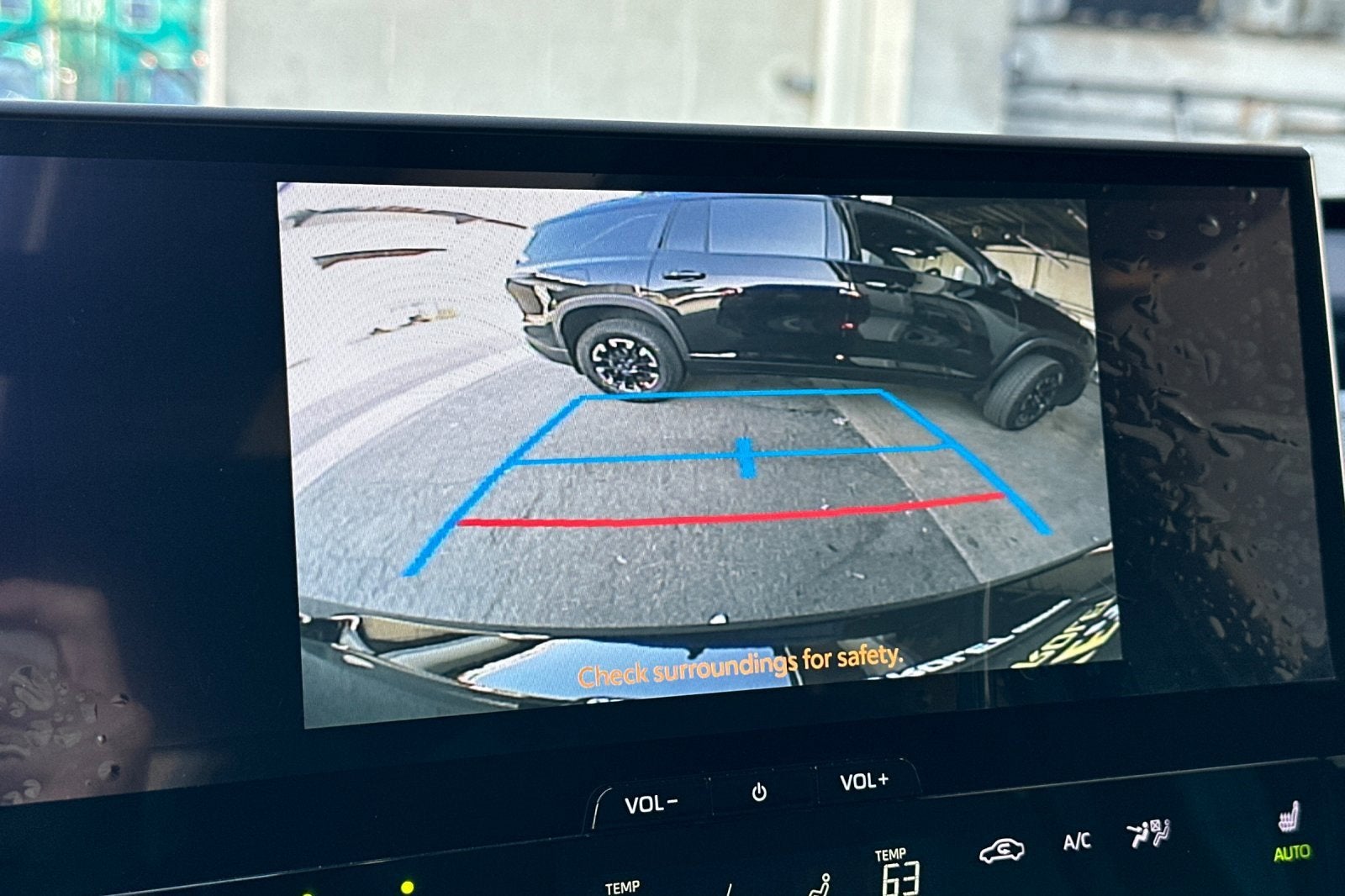 2025 Toyota bZ4X XLE