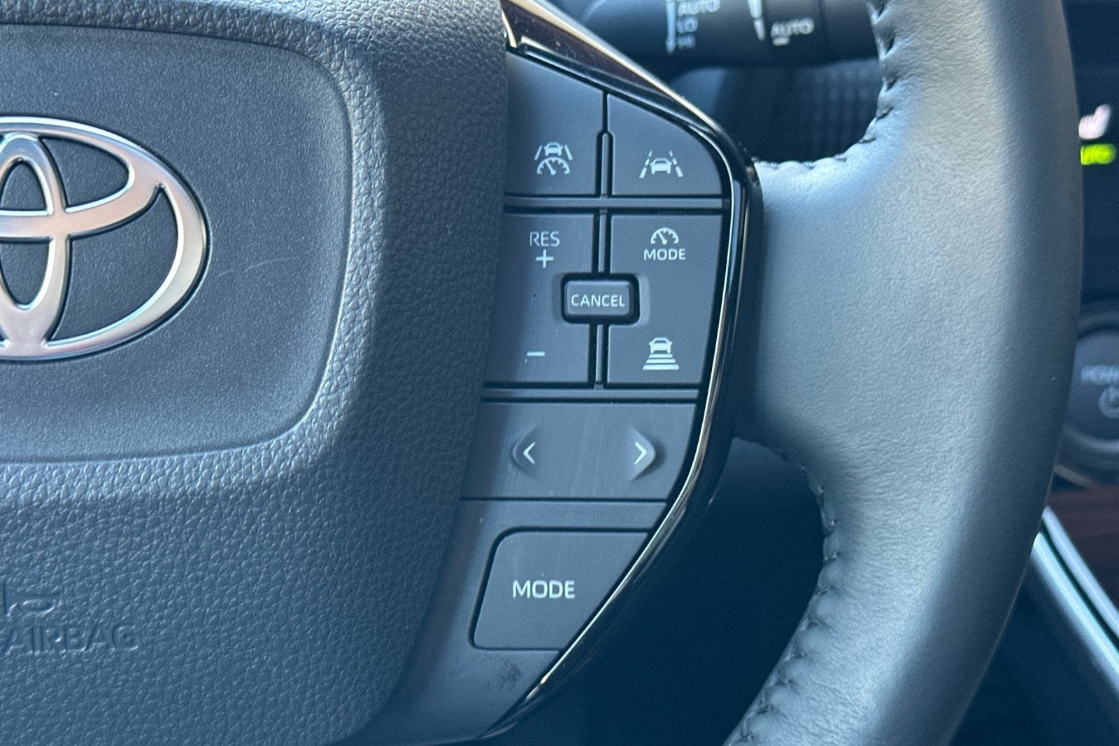 2025 Toyota bZ4X XLE