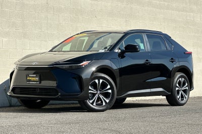 2025 Toyota bZ4X XLE