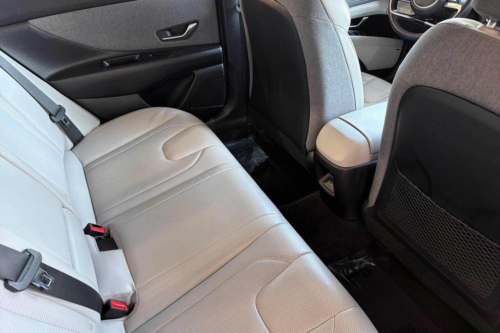 2024 Hyundai Elantra Hybrid Limited