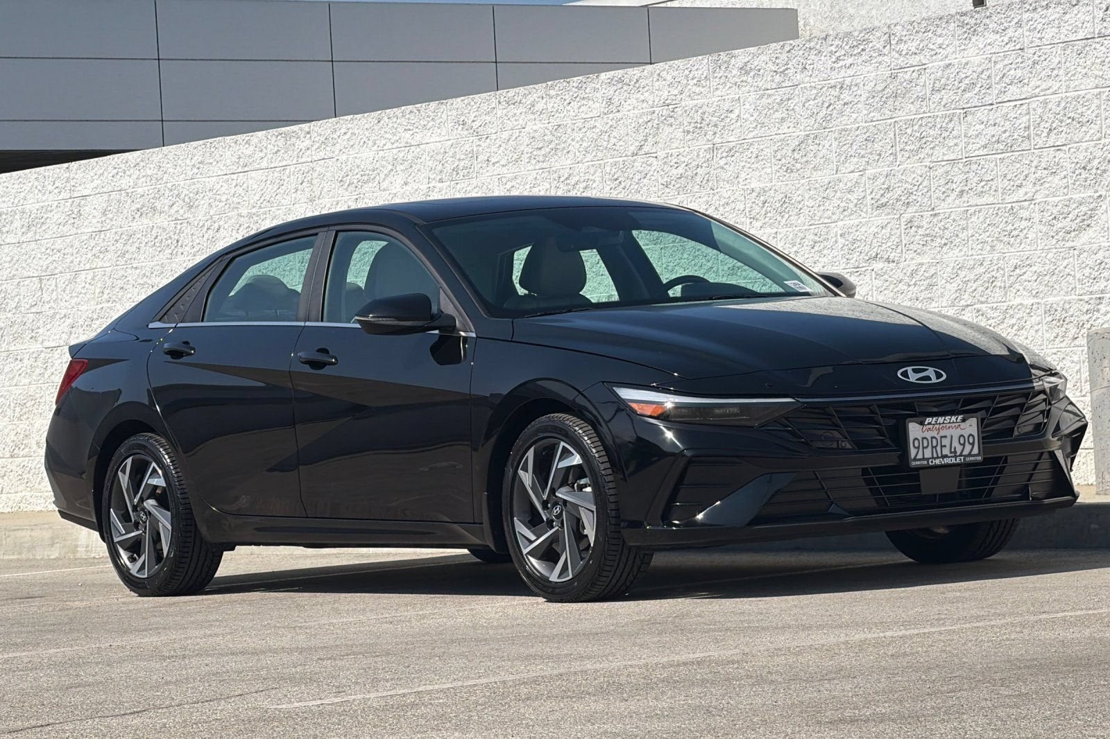 2024 Hyundai Elantra Hybrid Limited
