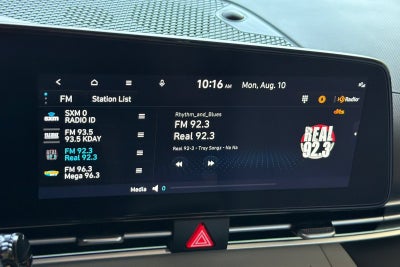 2024 Hyundai Elantra Hybrid Limited